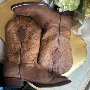 Potro Rebelde Cowboy Western Boots